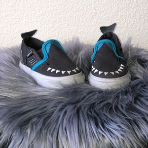 Toddler shoes